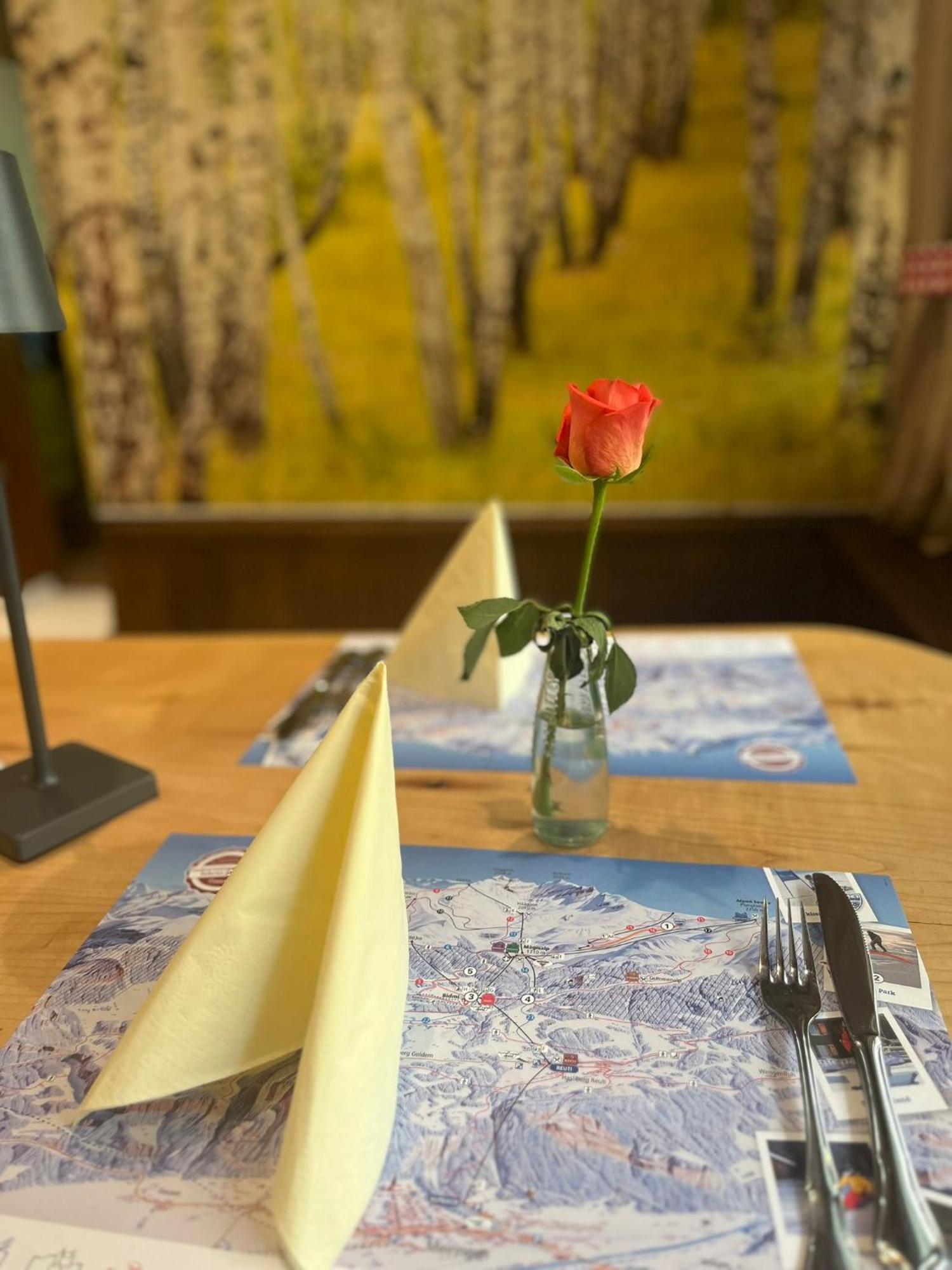 "Terrasse" Nessental Hotel Gadmen Екстериор снимка