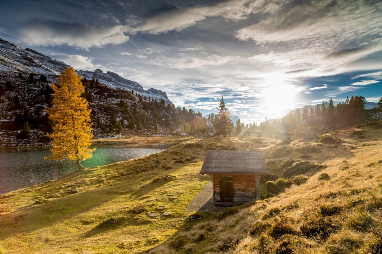 "Terrasse" Nessental Hotel Gadmen Екстериор снимка